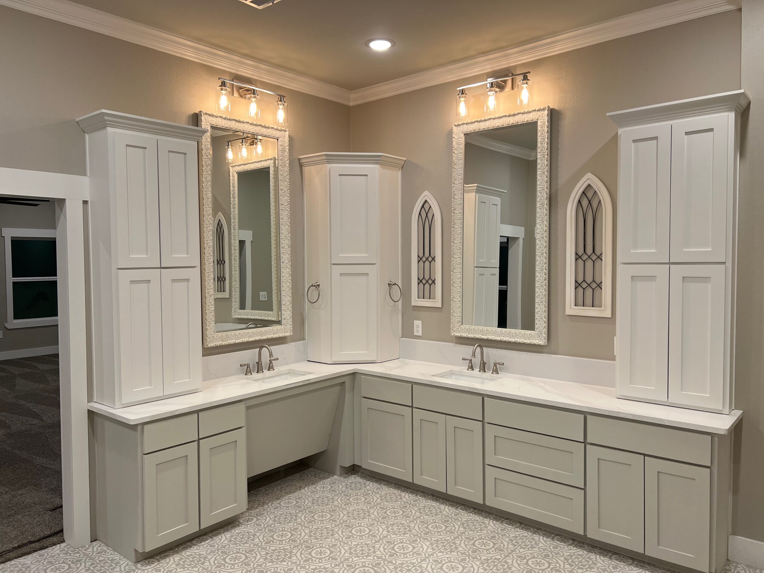 Tyler, Texas, restoration, remedeation, water, flood, removal, professional, commercial, residential, home, house, bathroom