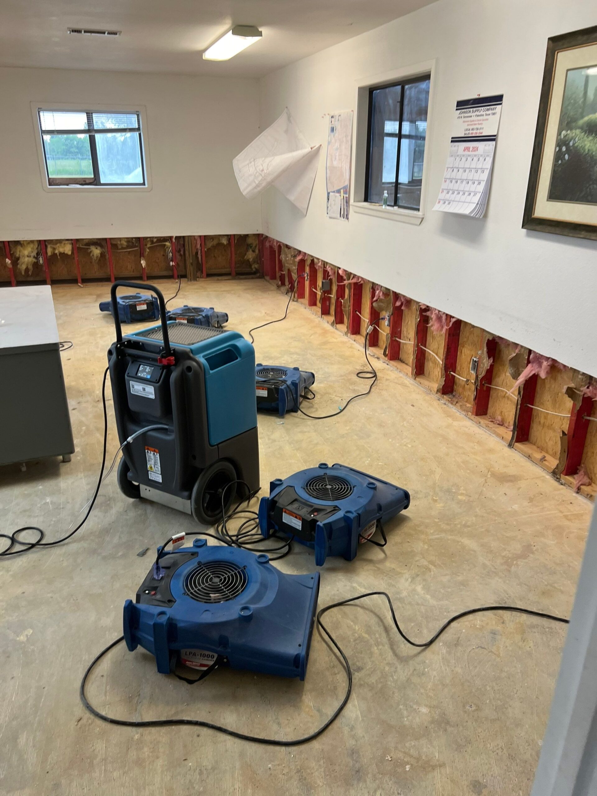 Tyler, Texas, TX, restoration, remediation, water, mold, remove, removal, repair, replace, fan, dry, floor, commercial, residential, home, house, business, store